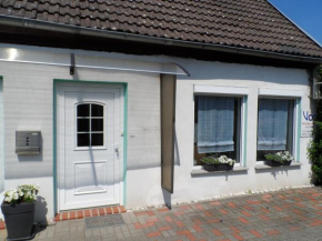 Große rustikale Ferienwohnung am Stadtrand von Röbel an der Müritz mit Balkon, Röbel/Müritz